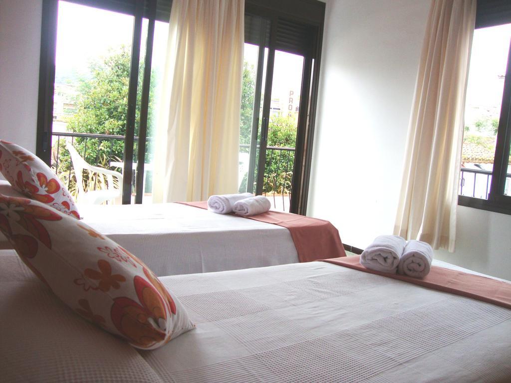 Hostal La Marina Castell-Platja d’Aro Zimmer foto